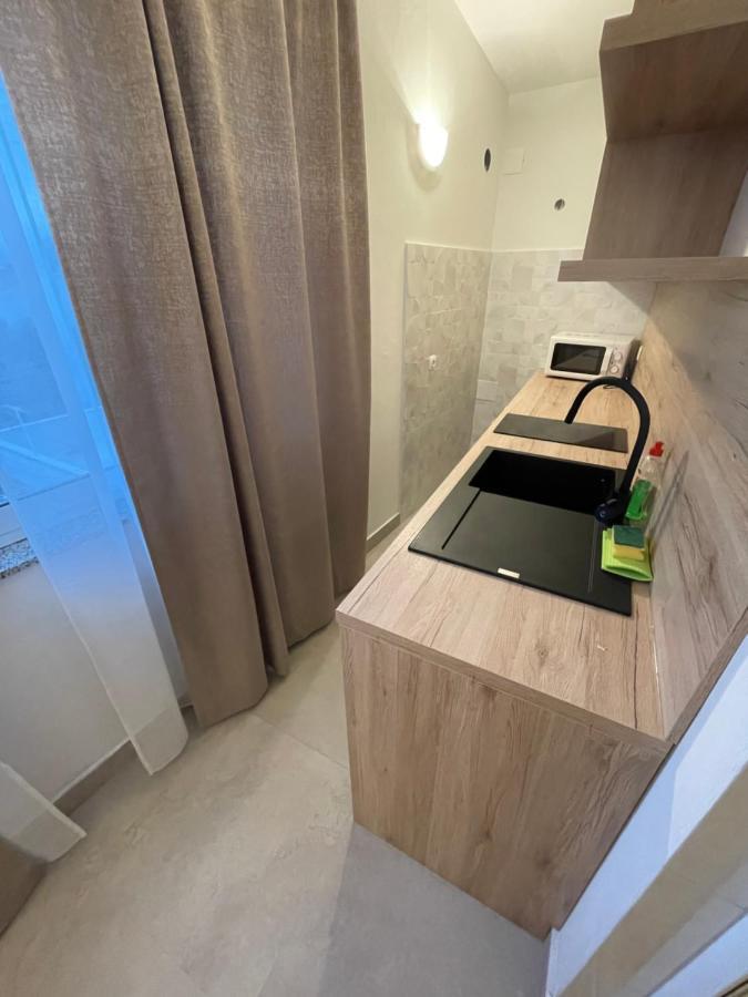 Diana Rooms&Apartments Starigrad Paklenica Exterior foto