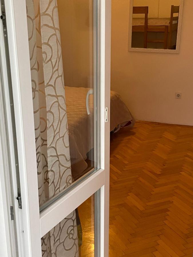 Diana Rooms&Apartments Starigrad Paklenica Exterior foto