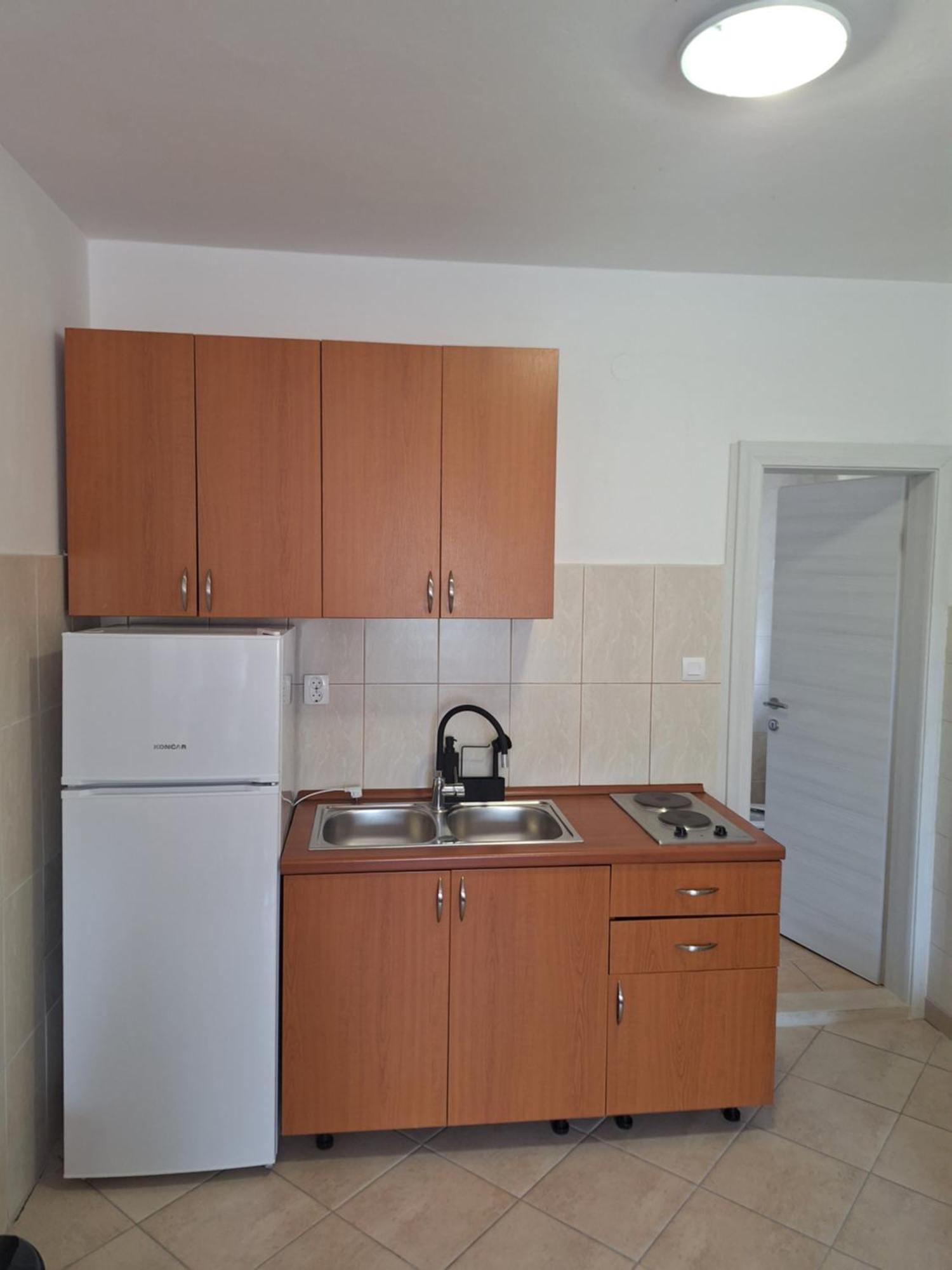 Diana Rooms&Apartments Starigrad Paklenica Exterior foto