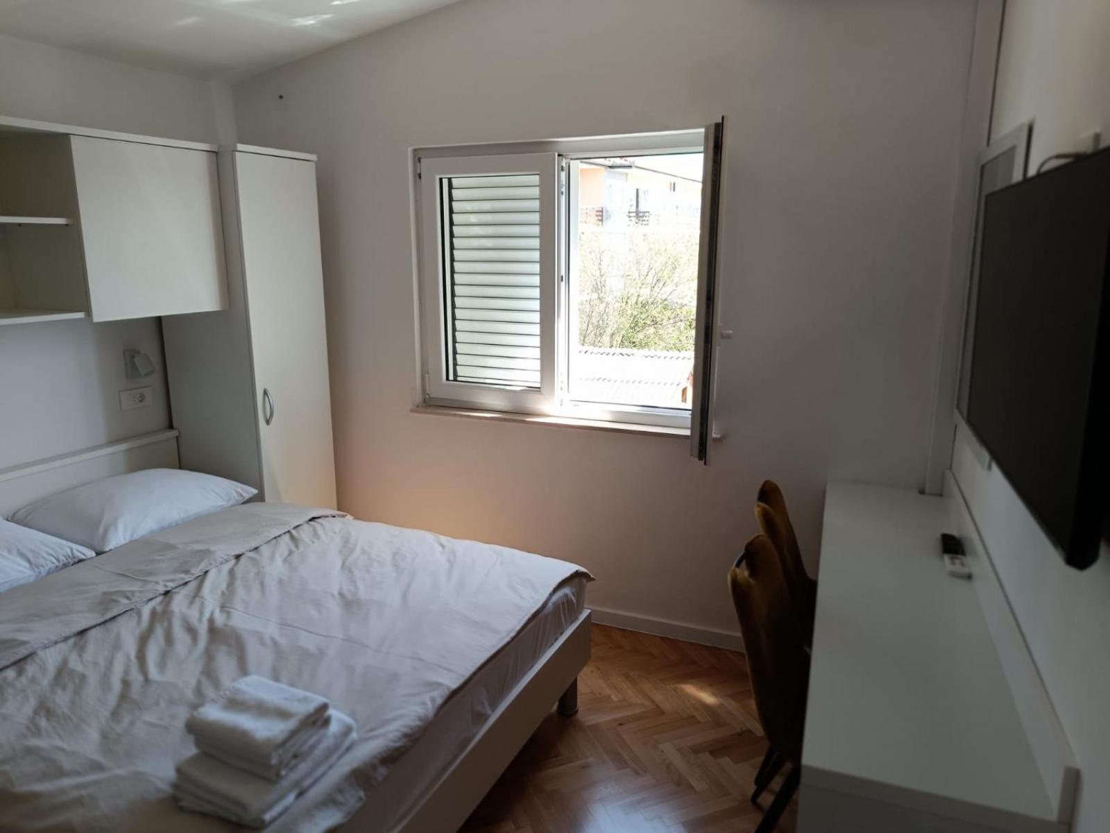 Diana Rooms&Apartments Starigrad Paklenica Habitación foto