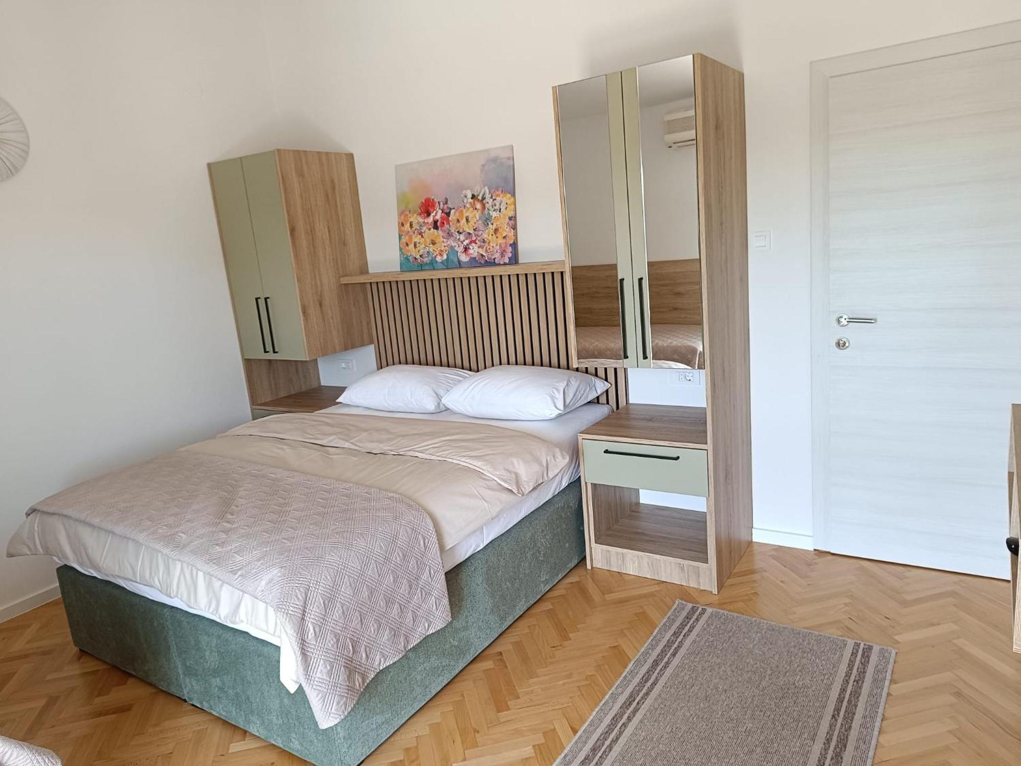 Diana Rooms&Apartments Starigrad Paklenica Habitación foto