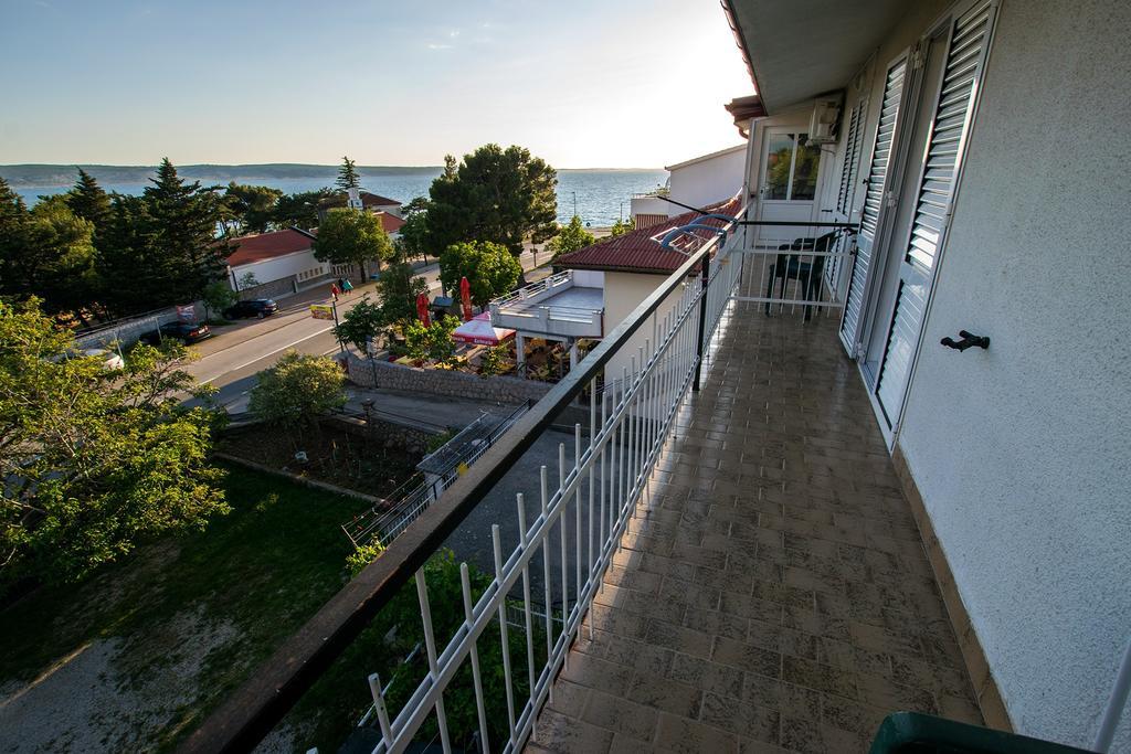 Diana Rooms&Apartments Starigrad Paklenica Exterior foto