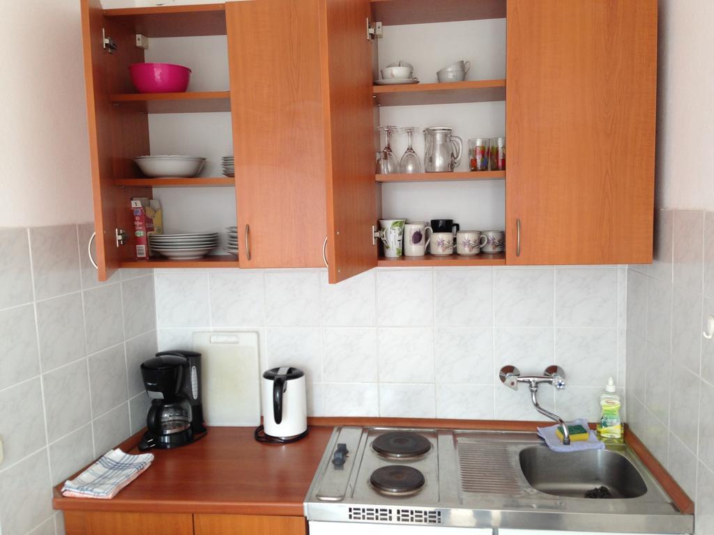 Diana Rooms&Apartments Starigrad Paklenica Habitación foto